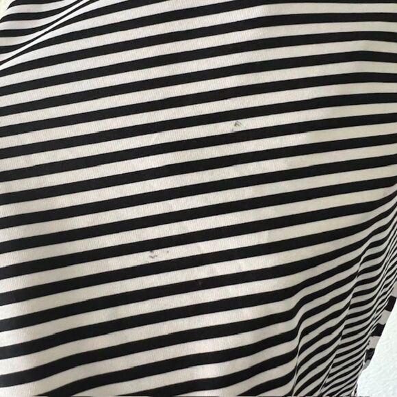 Nike Sleeveless Golf Polo Shirt Black and White Stripes Size S - Picture 5 of 5